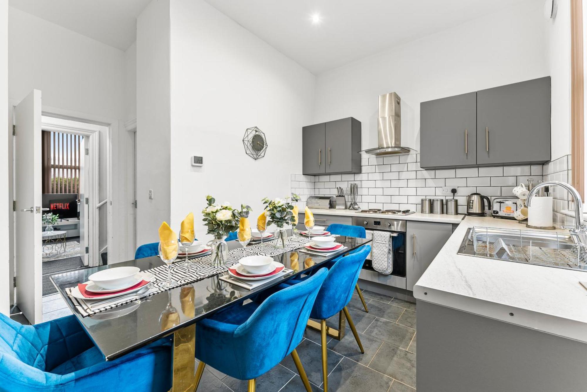 20 Percent Off! Stylish Sheffield Abode Sleeps 12 Daire Dış mekan fotoğraf