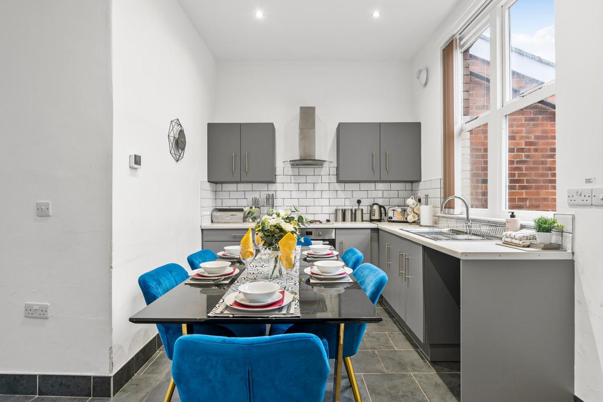 20 Percent Off! Stylish Sheffield Abode Sleeps 12 Daire Dış mekan fotoğraf
