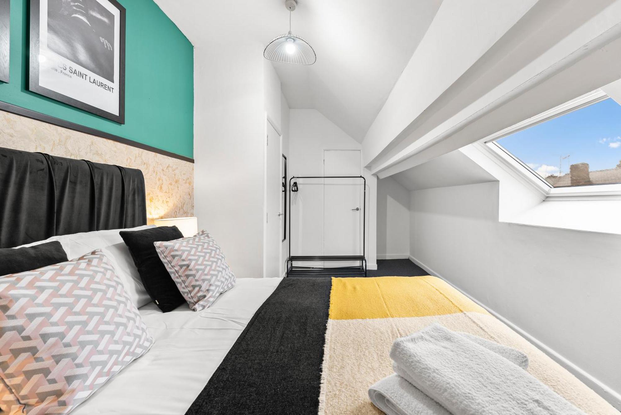 20 Percent Off! Stylish Sheffield Abode Sleeps 12 Daire Dış mekan fotoğraf