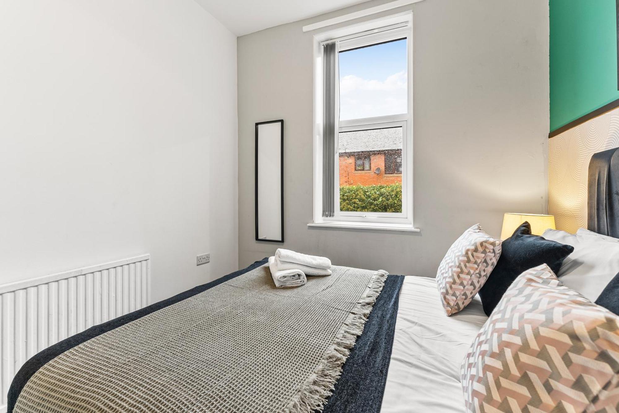 20 Percent Off! Stylish Sheffield Abode Sleeps 12 Daire Dış mekan fotoğraf