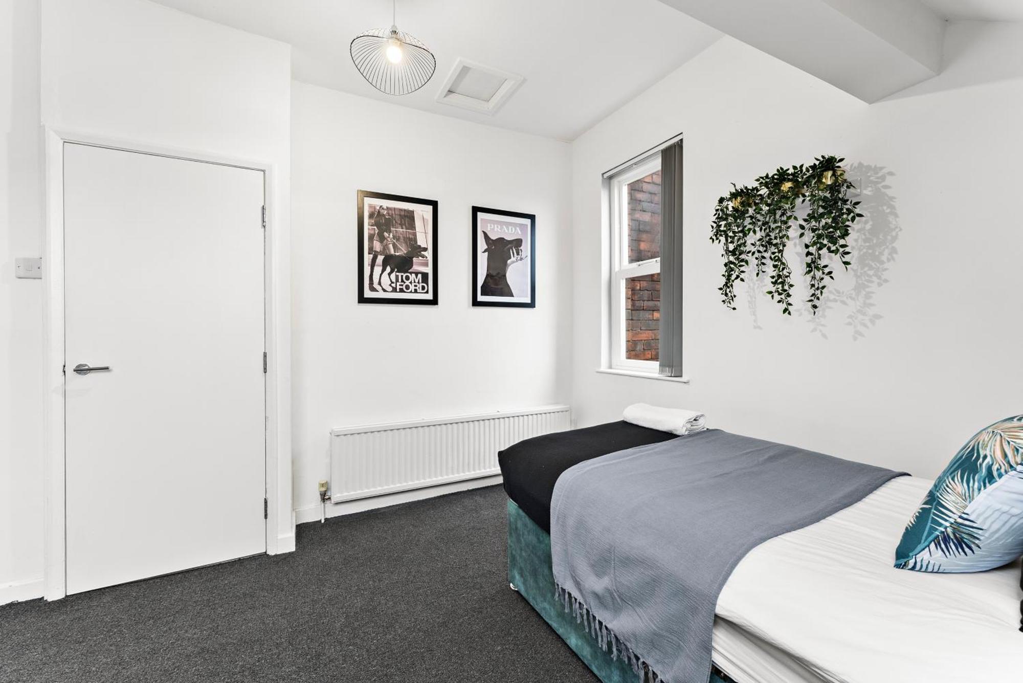 20 Percent Off! Stylish Sheffield Abode Sleeps 12 Daire Dış mekan fotoğraf