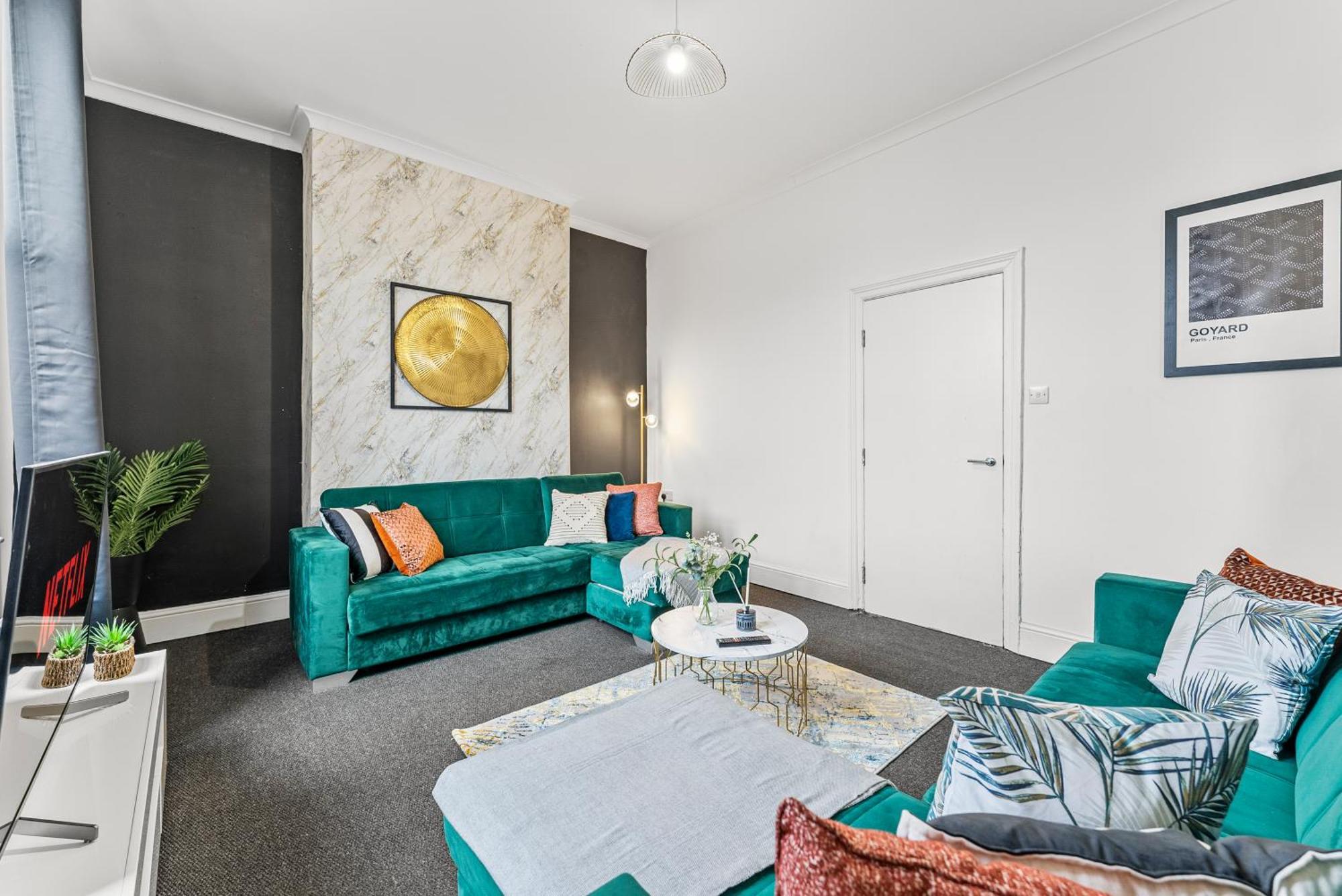 20 Percent Off! Stylish Sheffield Abode Sleeps 12 Daire Dış mekan fotoğraf