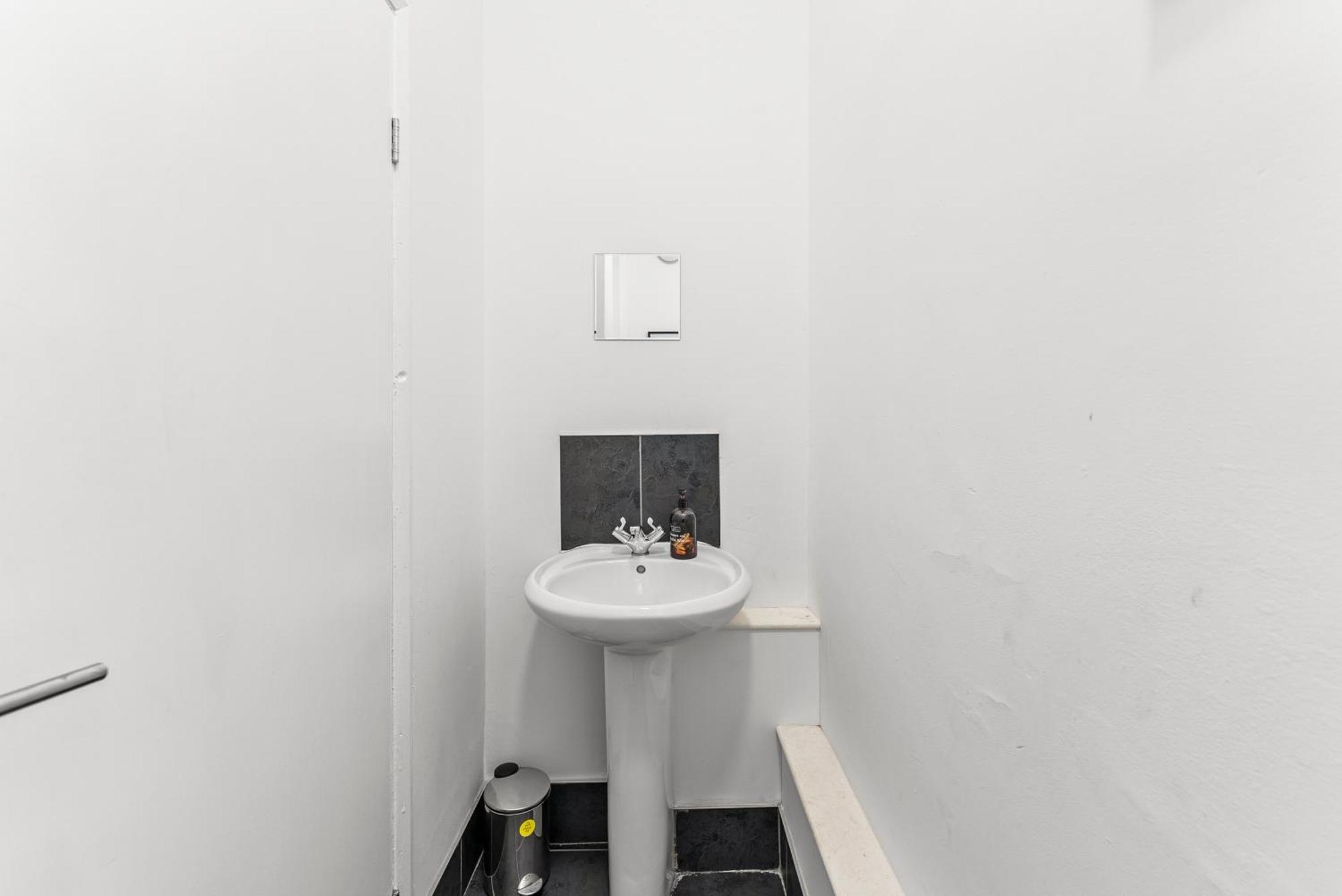 20 Percent Off! Stylish Sheffield Abode Sleeps 12 Daire Dış mekan fotoğraf