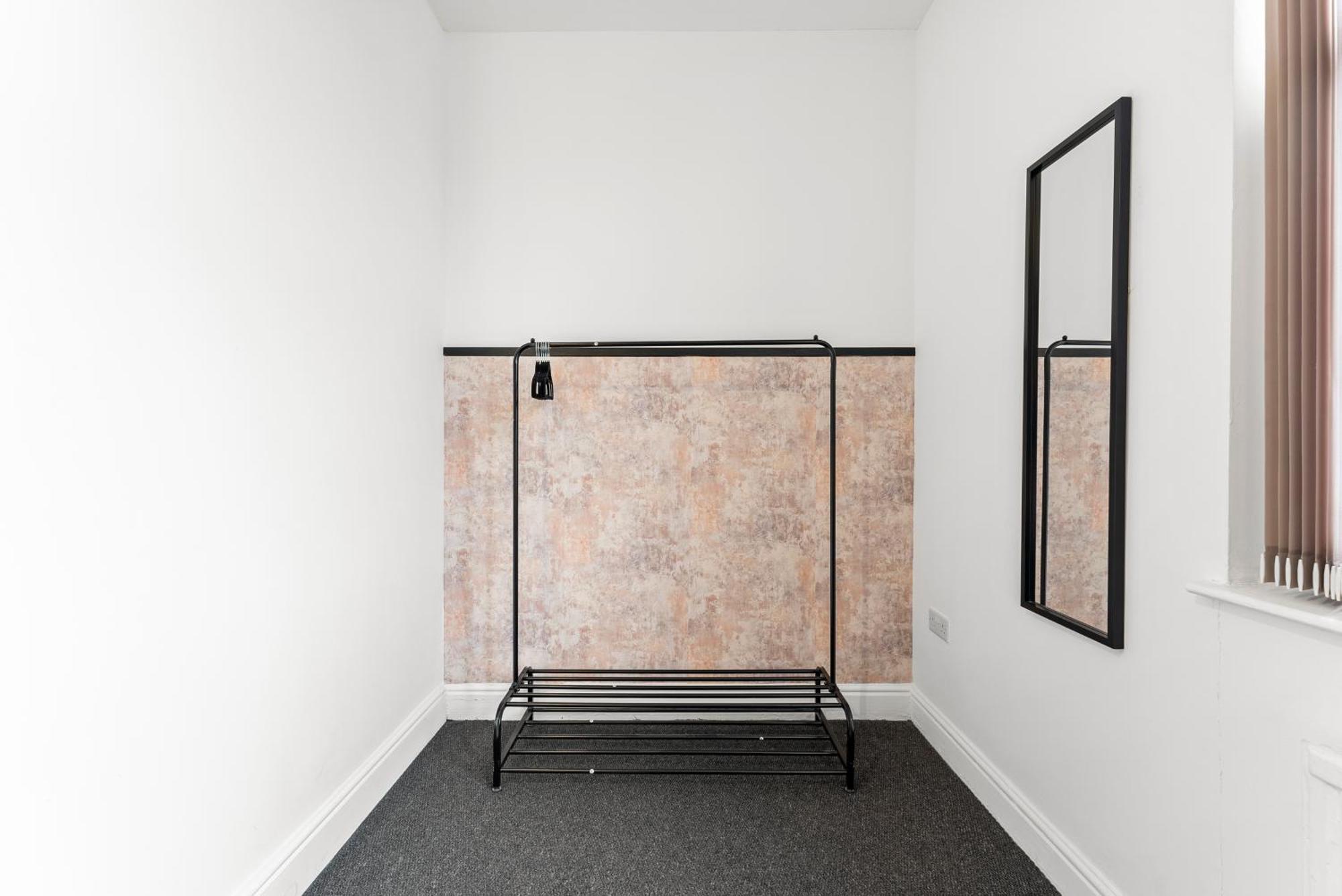 20 Percent Off! Stylish Sheffield Abode Sleeps 12 Daire Dış mekan fotoğraf